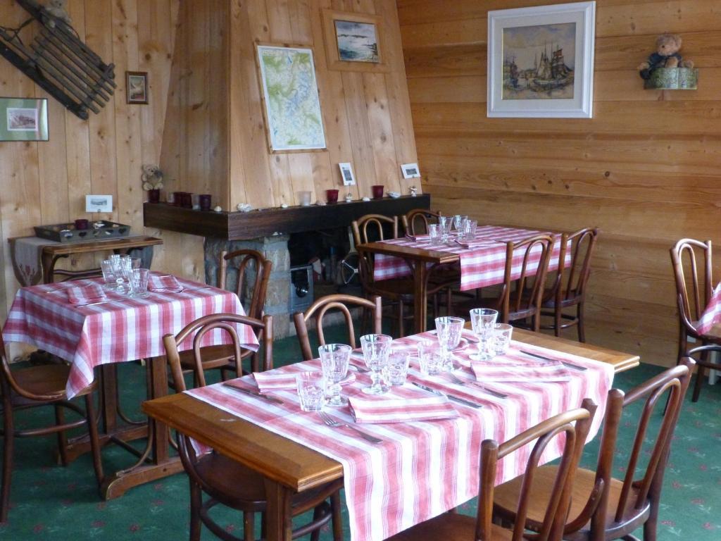 Les Aravis - Combloux Hotel Exterior photo